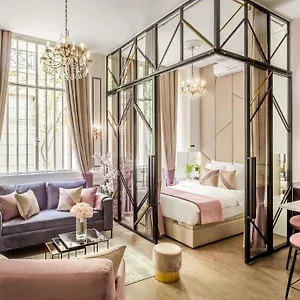 Merveil - Luxury - Marais - Archives I Paris